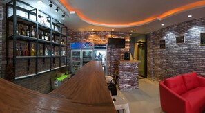 Bar (on property) - Again Thaicharm House at Patong Beach (Patong)