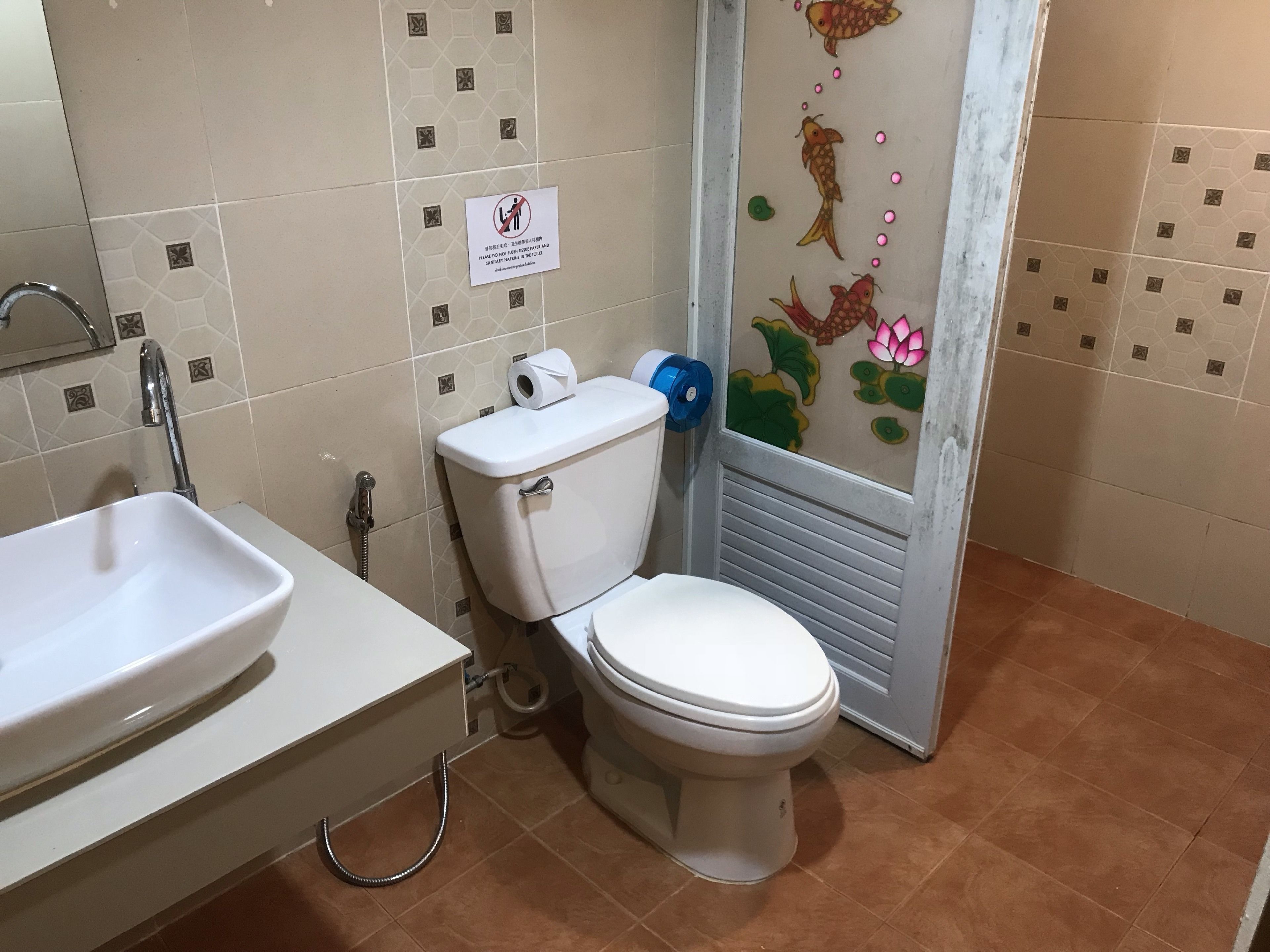 family room, multiple beds, non smoking | heating