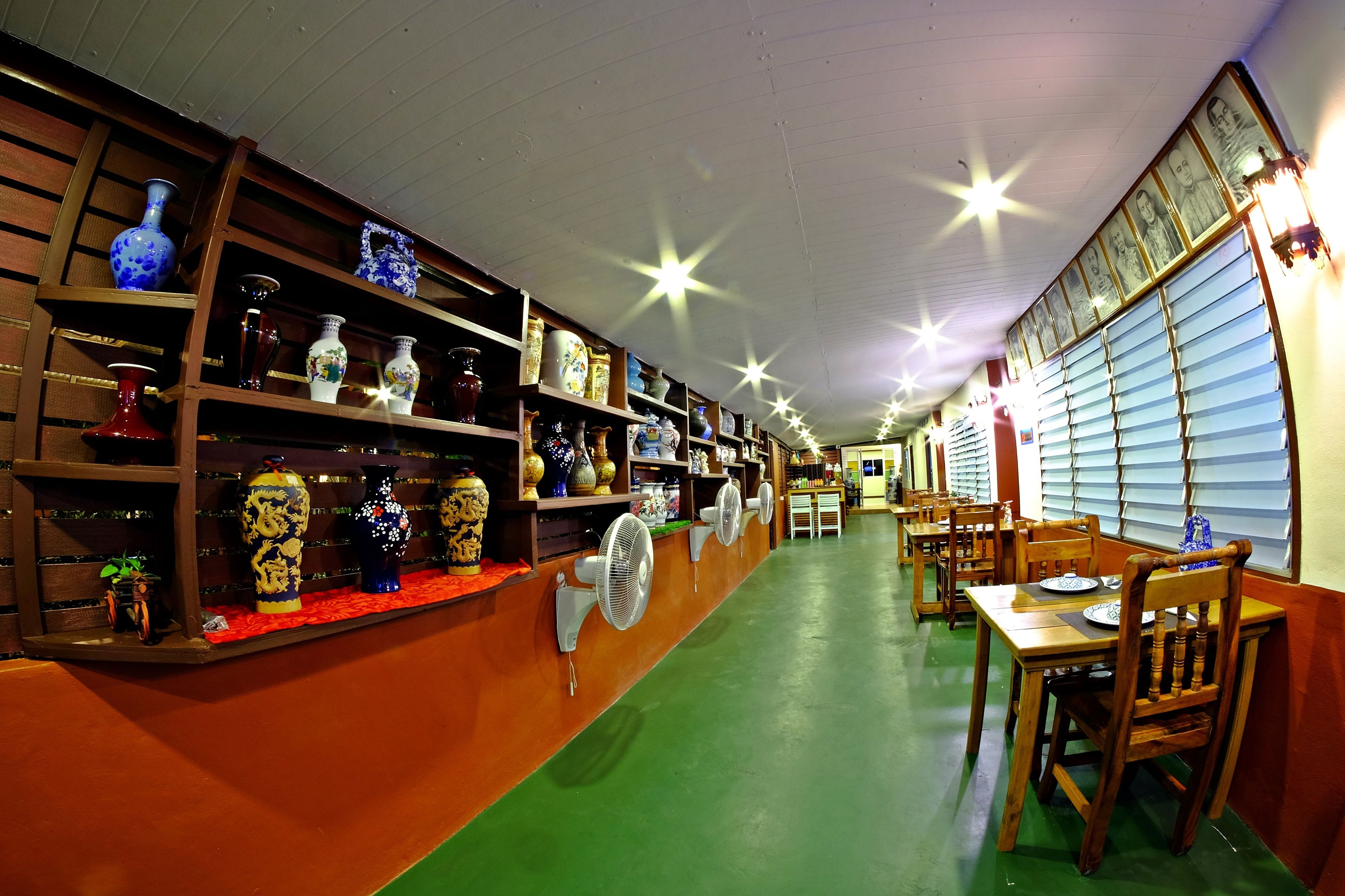 family room, multiple beds, non smoking, refrigerator | city view