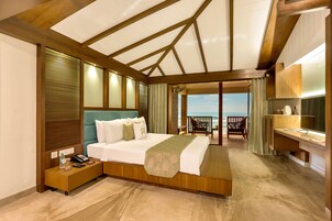 Down comforters, minibar, in-room safe, desk