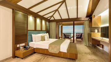 Down duvets, minibar, in-room safe, desk