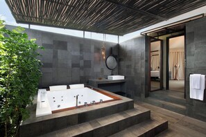 Tent, 1 King Bed with Sofa bed, Garden View (Whirlpool) | Bathroom | Shower, rainfall showerhead, free toiletries, hair dryer