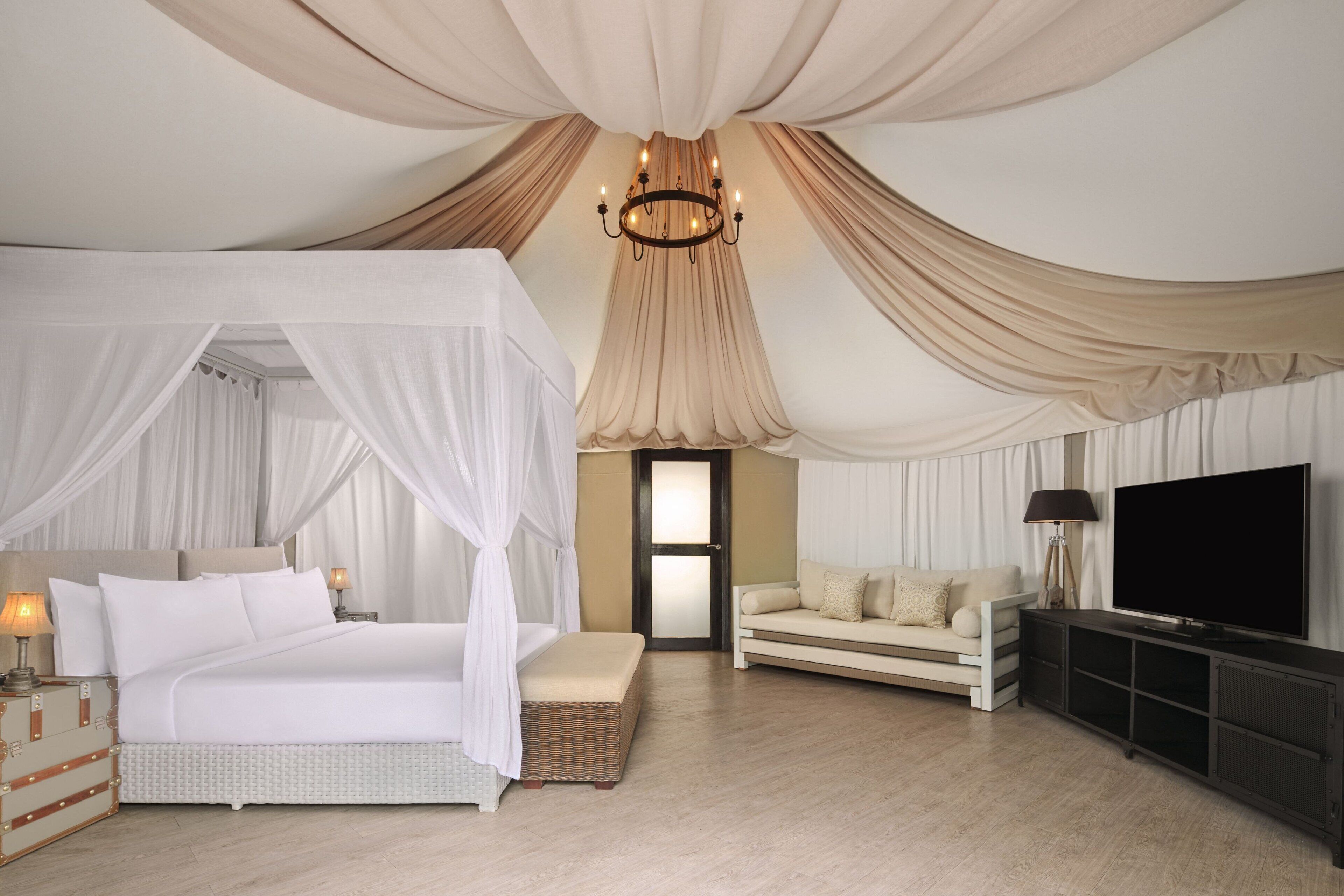 1 bedroom, minibar, in-room safe, desk