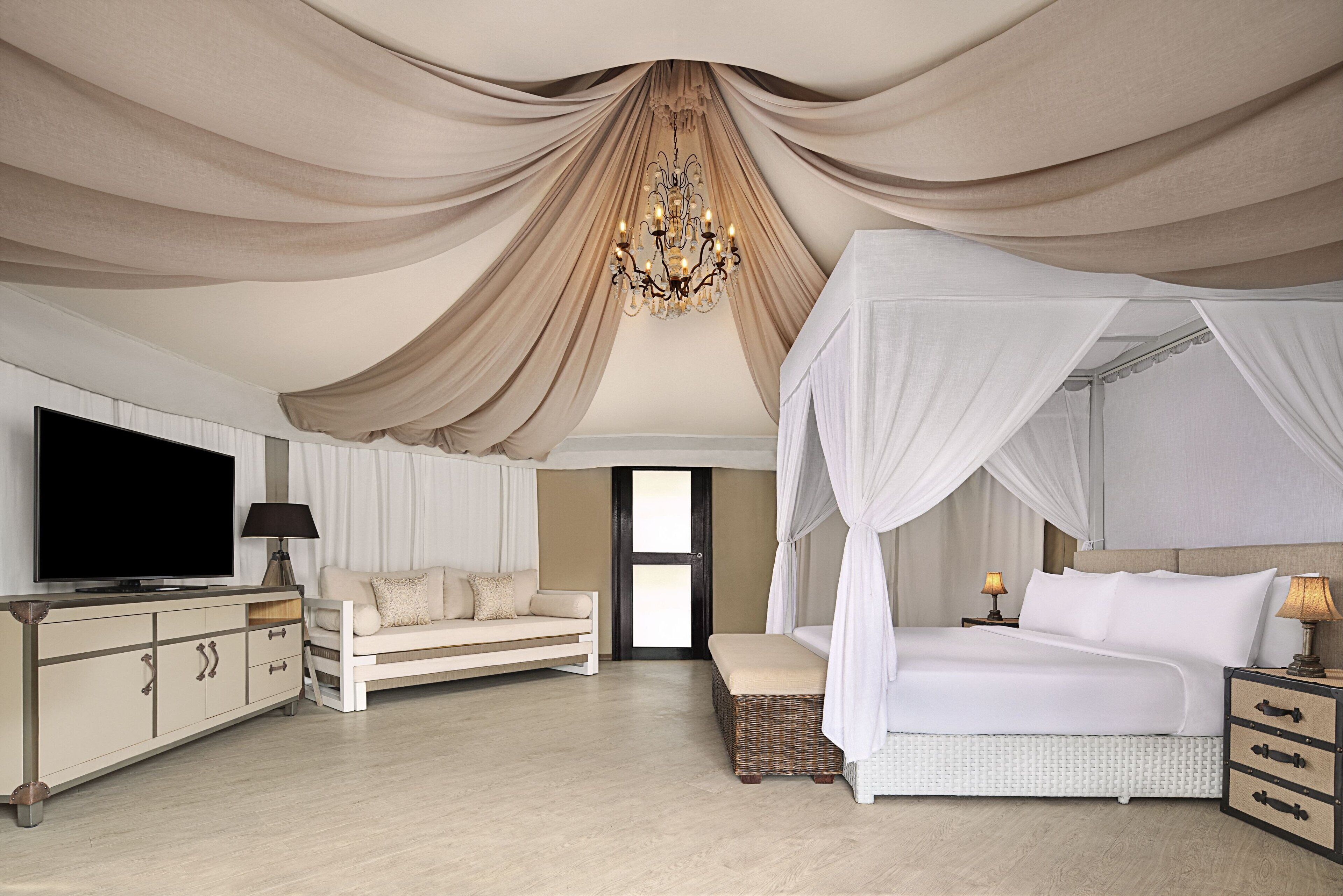 1 bedroom, minibar, in-room safe, desk