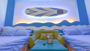 Quadruple Room | Down comforters, individually furnished, desk, blackout drapes - Minsuku (Taitung)