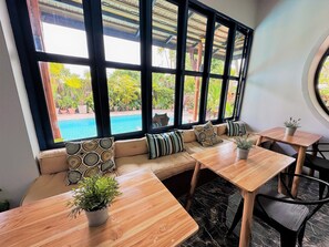 Reception - The Luna Hostel (Sa Khu)