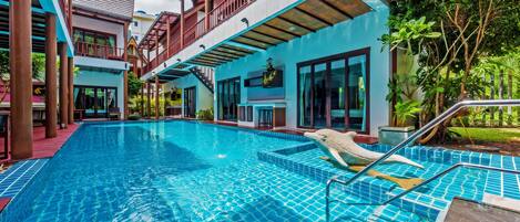 Exclusive Suite, 1 Bedroom, Kitchenette, Poolside | View from room