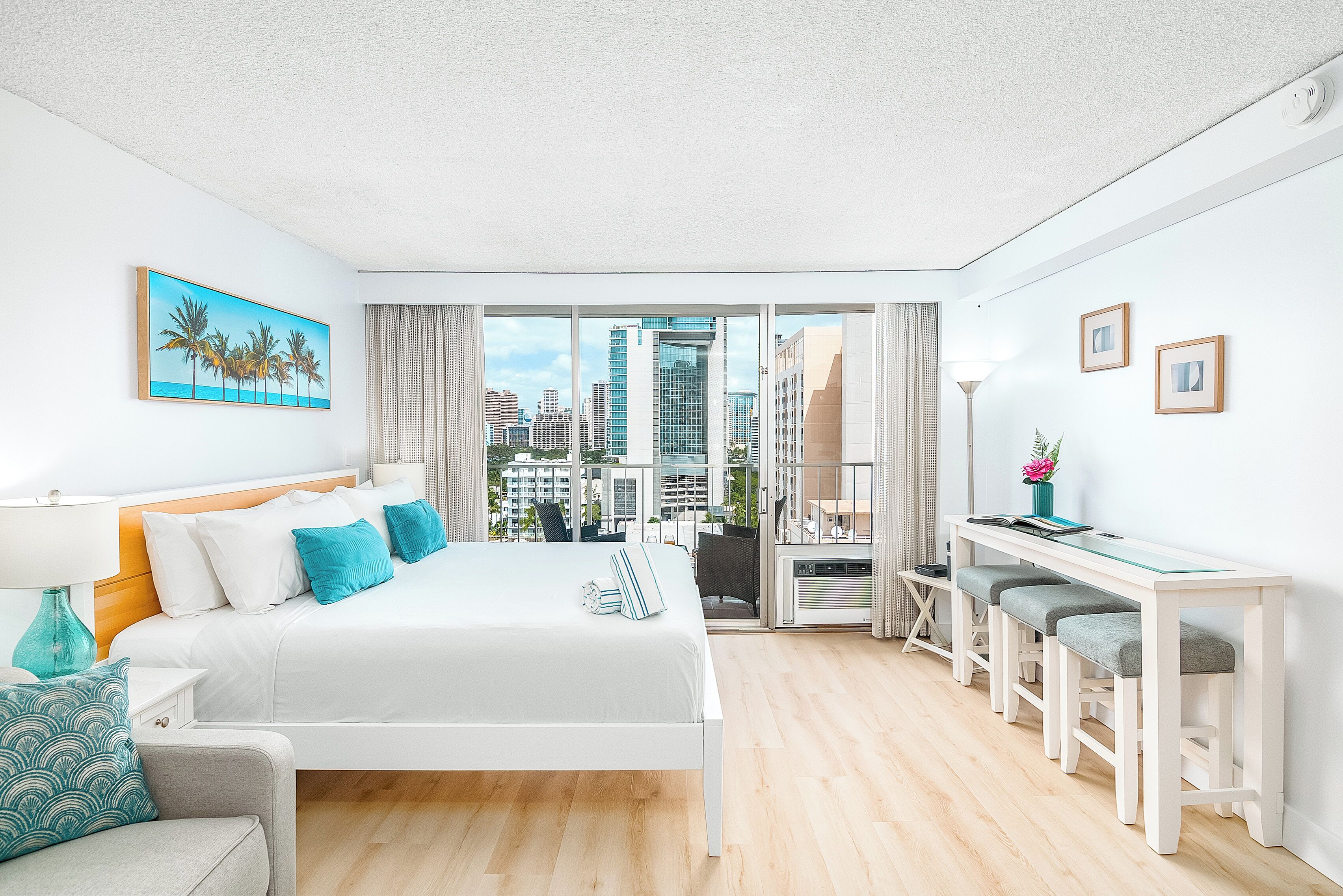 Studio Suite, Kitchen