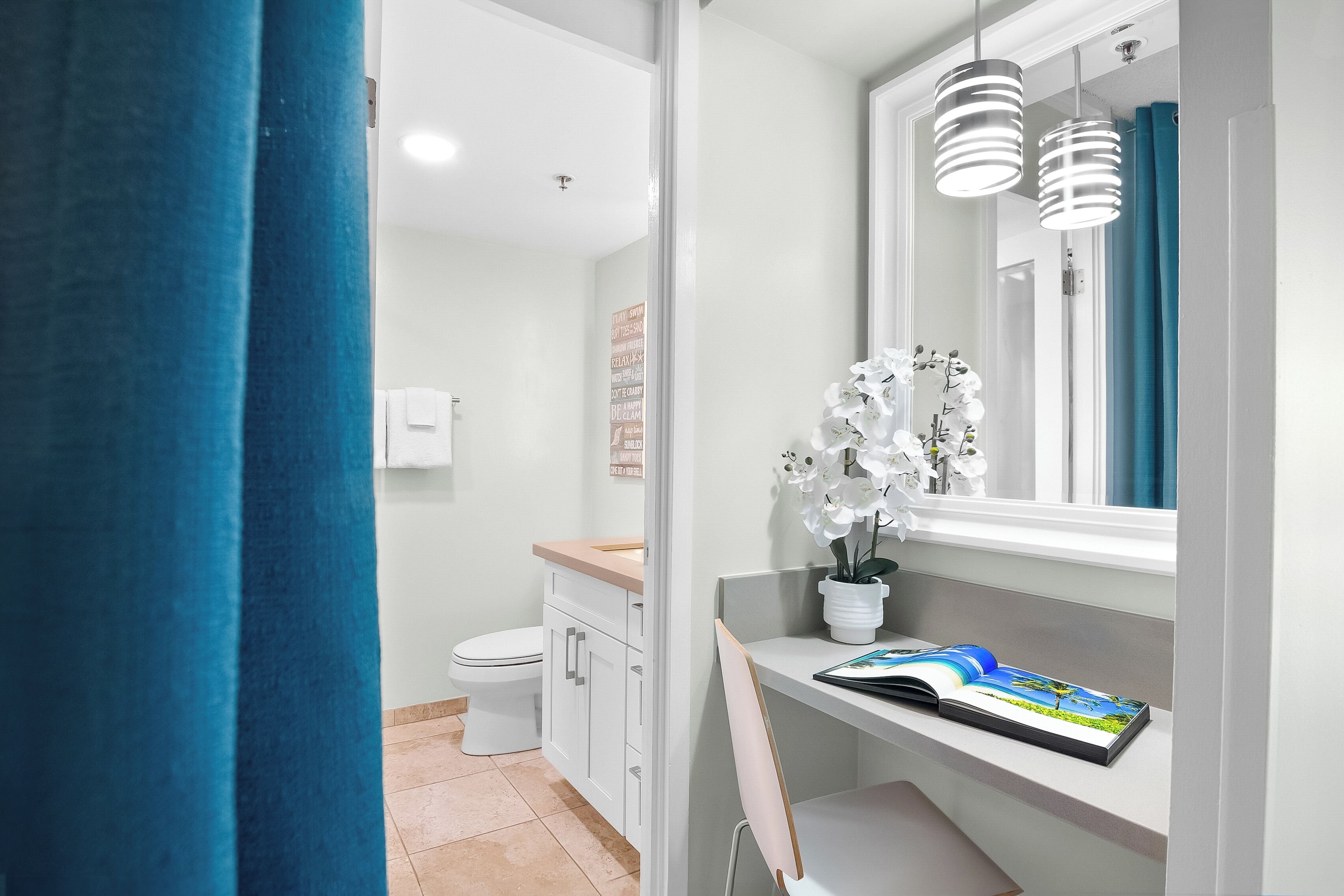 #1106 - the bahama studio with full kitchen | bathroom | free toiletries, hair dryer, towels, soap