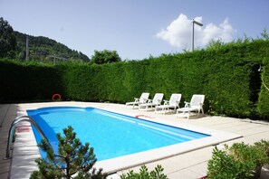Outdoor pool - Hotel la Planada (Ordino)