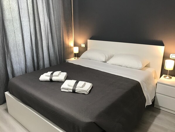 Bureau, lits bébé (en supplément), Wi-Fi gratuit, draps fournis