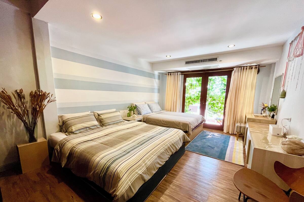 Family Double Room (5-Beach)