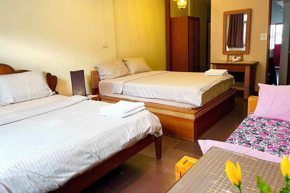Family Double Room (15-Cottage)