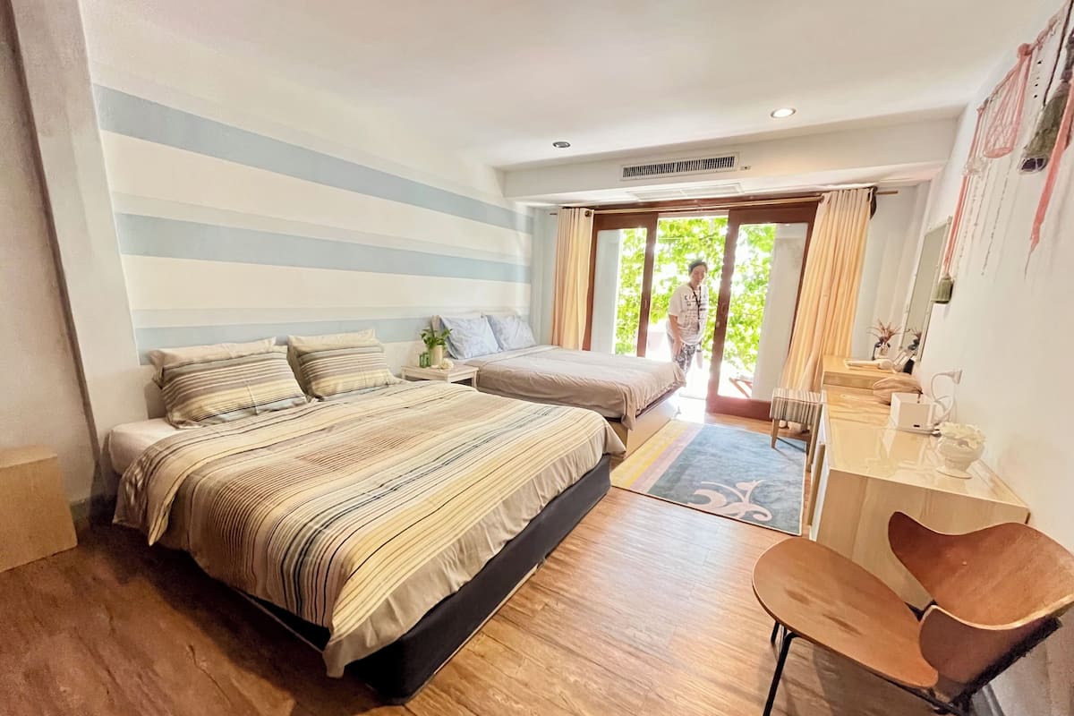 Family Double Room (5-Beach)