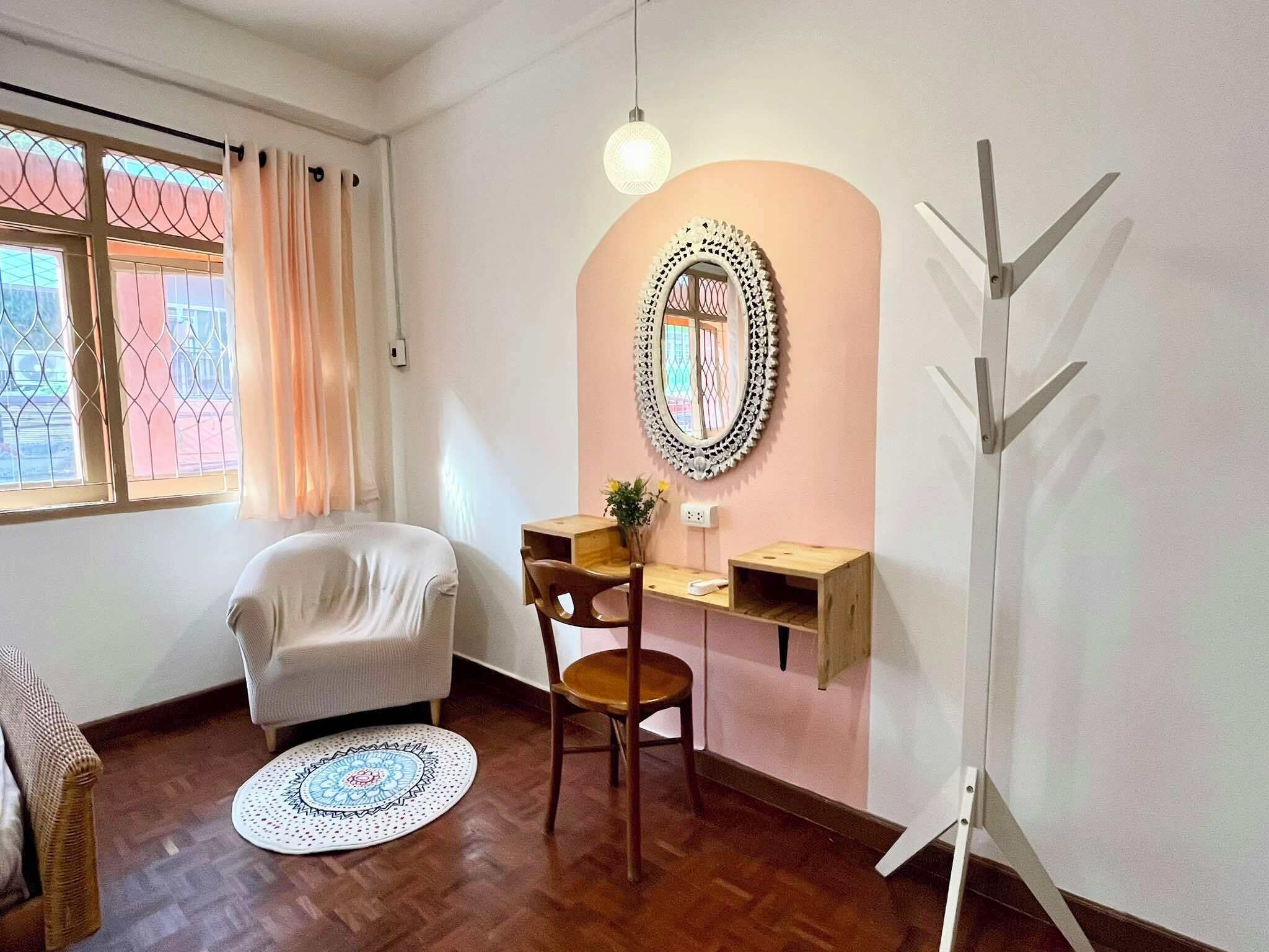 Family Triple Room (12-Pastel)