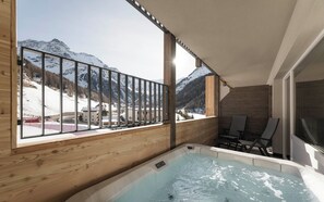 Stelvio Suite | Vasca idromassaggio privata