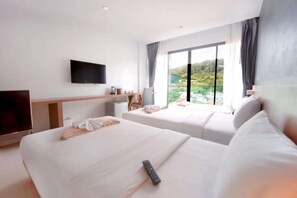 Minibar, nôi/giường cho trẻ sơ sinh 