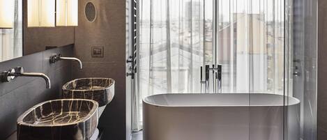 Premium bedding, minibar, in-room safe, desk
