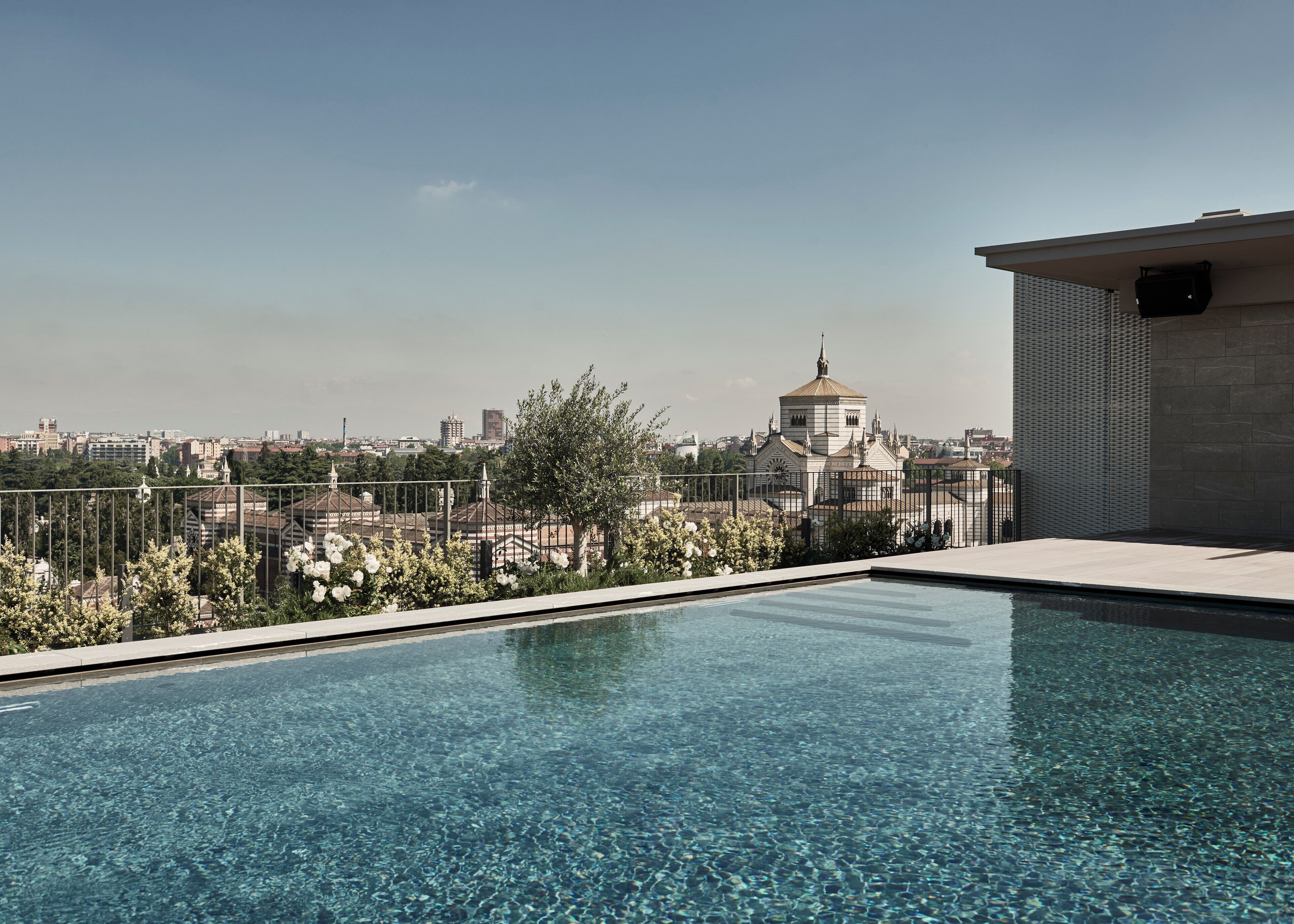 outdoor pool, pool loungers