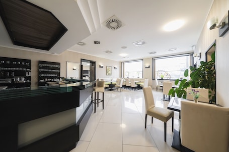 Restaurante. Astory Hotel