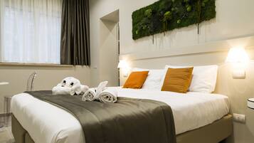 Quarto casal ou duplo | Roupas de cama premium, cofres nos quartos, escrivaninha