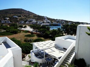 Property grounds - Porto Sikinos (Sikinos)