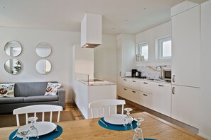 Apartment, Terrace | Private kitchen