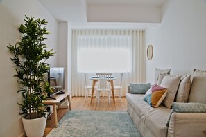 Living room - Spot Apartments Ceuta (Porto)