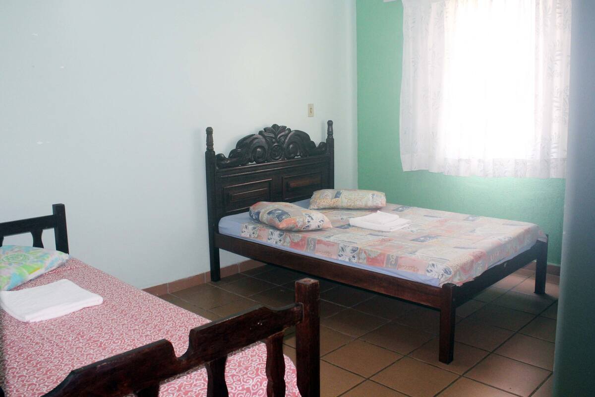 Suite familiar | Wifi gratis y ropa de cama
