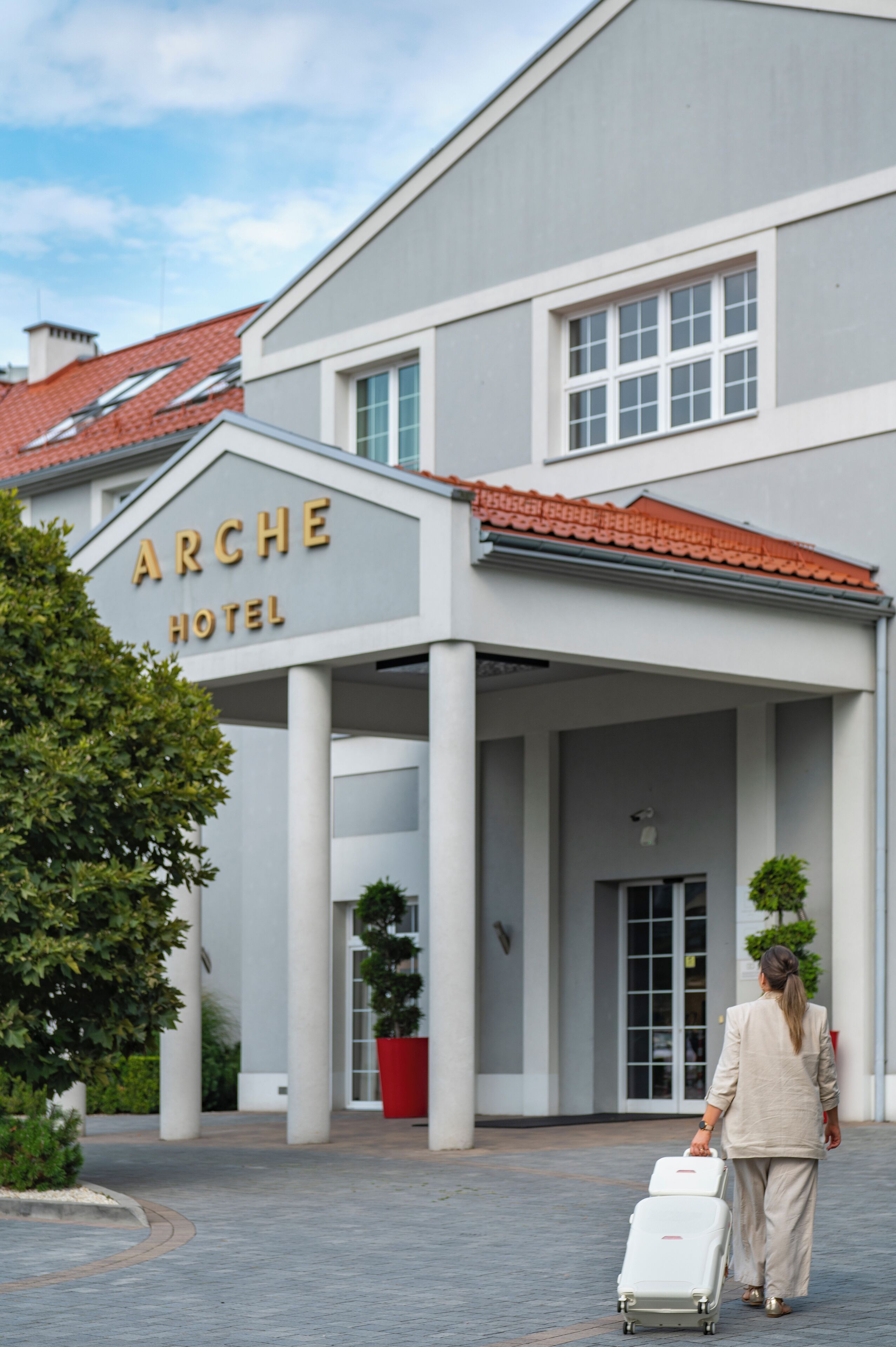 مدخل المنشأة