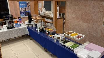 Free daily buffet breakfast