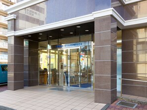 Entrada al alojamiento