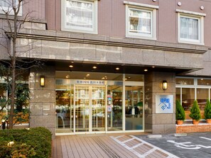 Property entrance - Toyoko Inn Tokyo Shinagawa Oimachi (Tokyo)