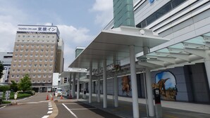 施設の正面