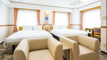 Desk, blackout drapes, free WiFi, bed sheets