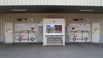 Self parking (JPY 500 per night)
