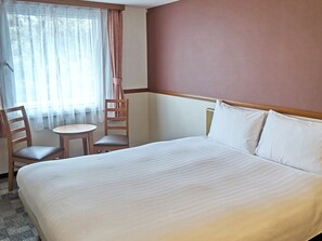 Bureau, espace de travail pour ordinateur portable, Wi-Fi gratuit