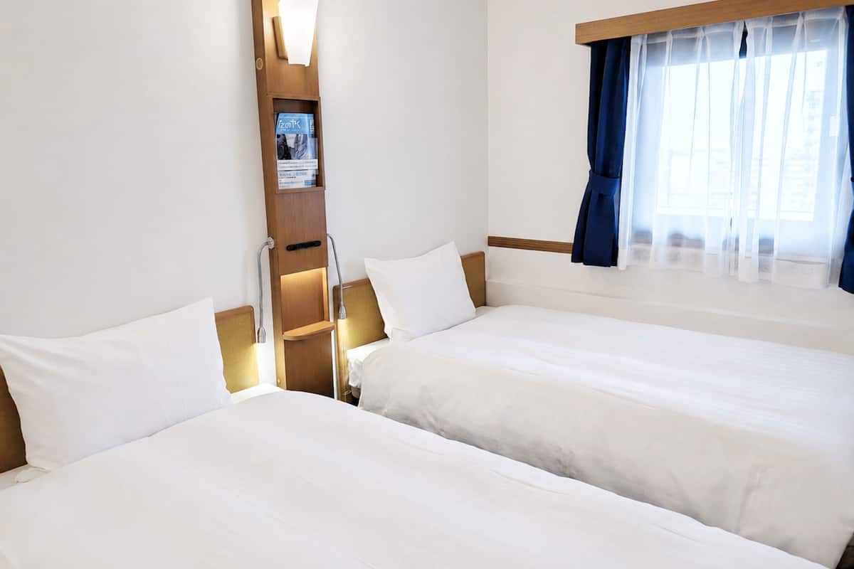 Desk, blackout curtains, free WiFi, bed sheets