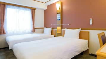 Free WiFi, bed sheets