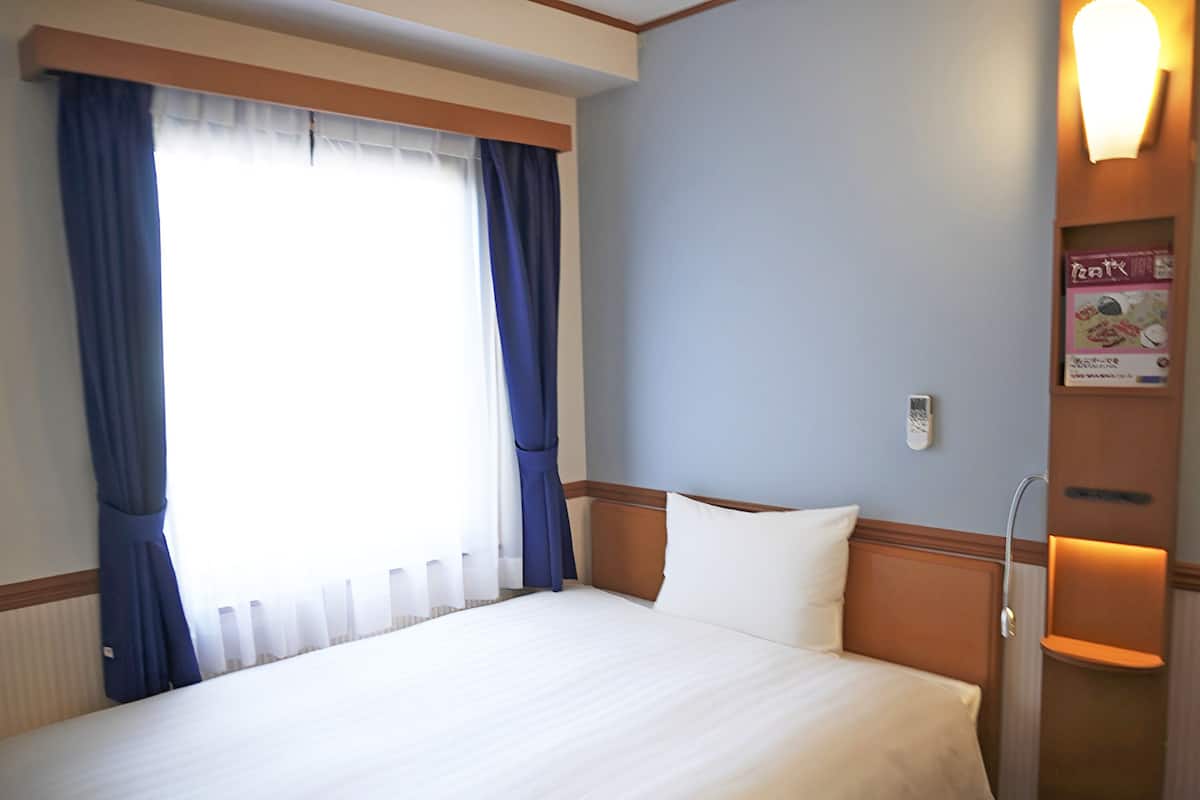 책상, 무료 WiFi, 침대 시트