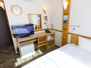 Desk, free wired Internet, bed sheets