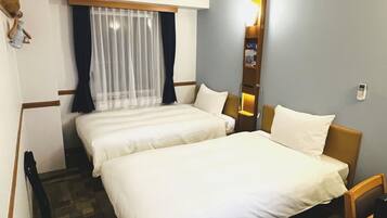 Escrivaninha, ferros/tábuas de passar roupa, Wi-Fi de cortesia