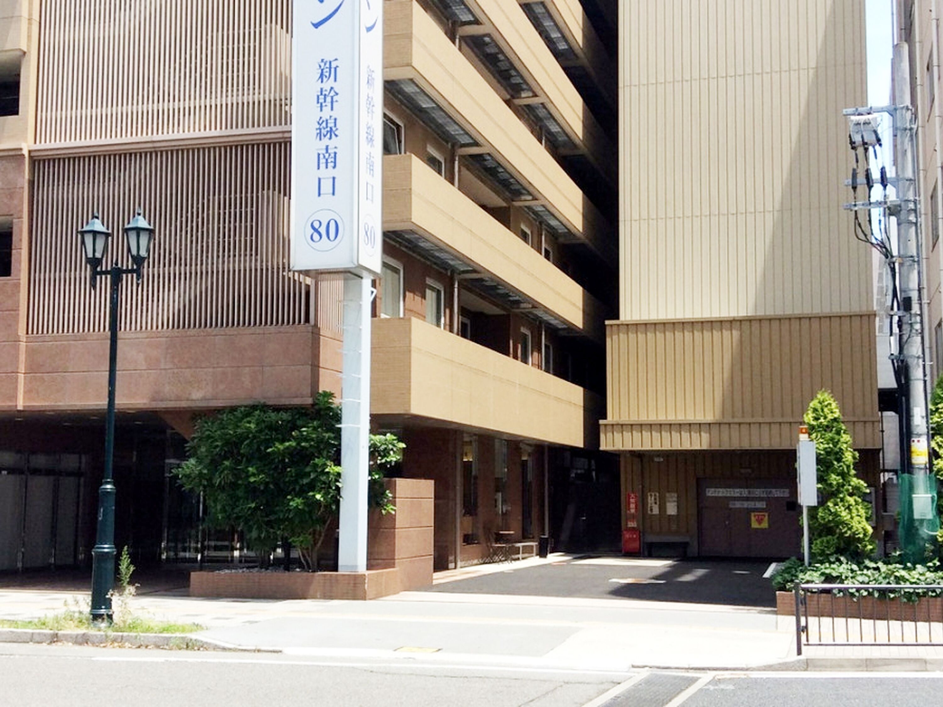 自助泊車 (每晚 JPY800 )