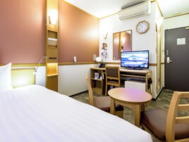 Down comforters, desk, laptop workspace, blackout drapes