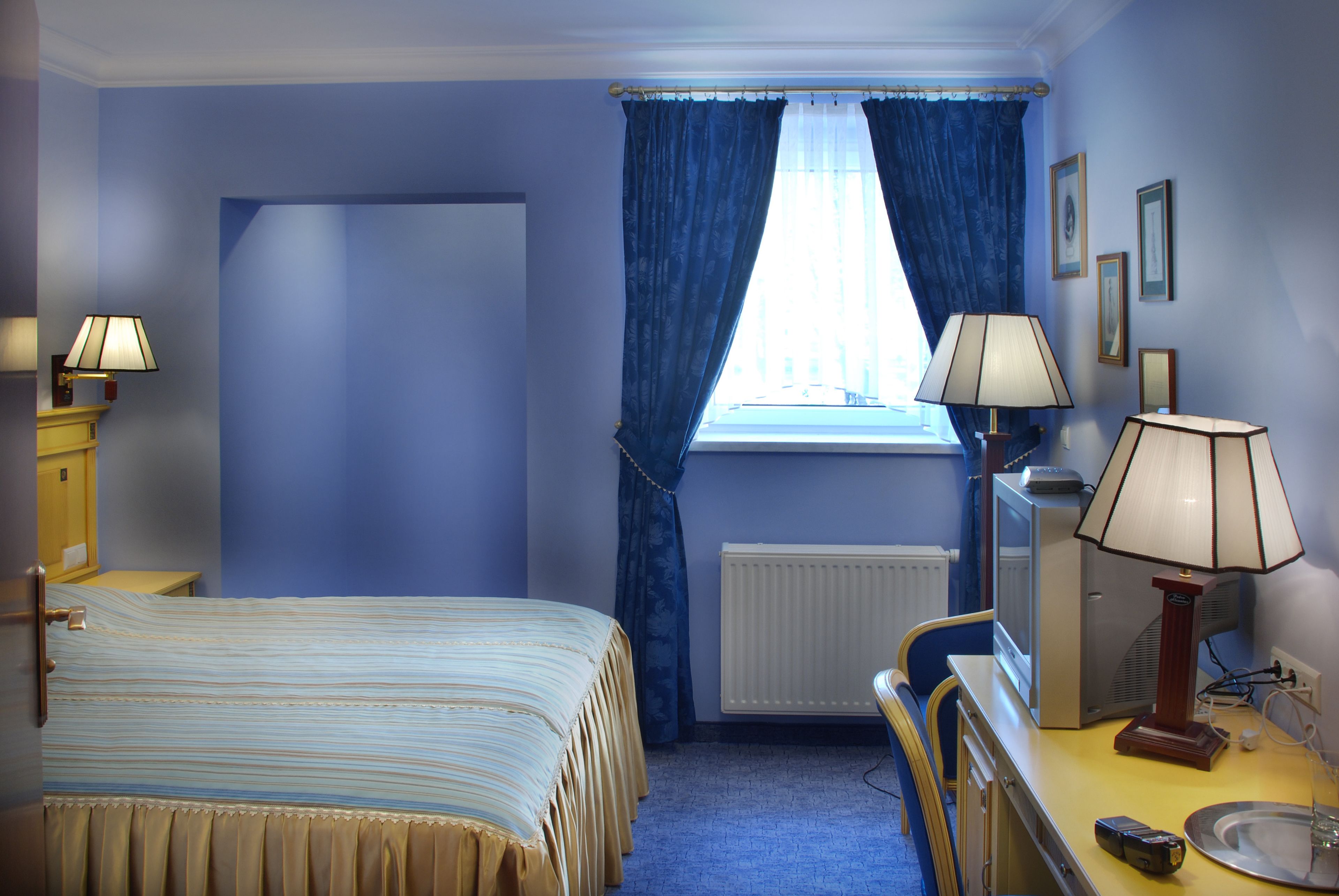 double or twin room | premium bedding, in-room safe, desk, iron/ironing board