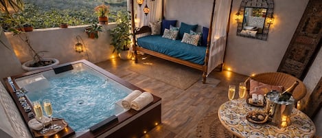 Double Room, Terrace | Jetted bathtub