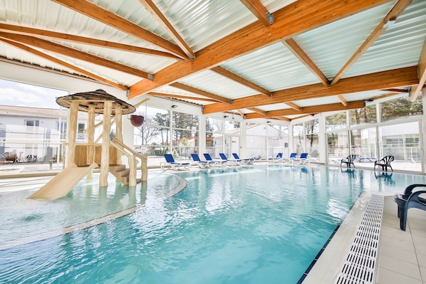 Piscine couverte