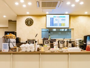 Free daily buffet breakfast  - Toyoko Inn Sendai Higashi-guchi No.1 (Sendai)