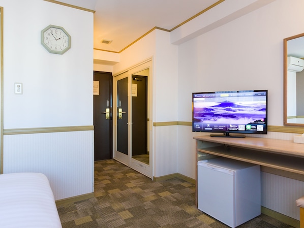 Standard dubbelrum - rökare | Skrivbord, strykjärn/strykbräda, gratis wi-fi och sängkläder