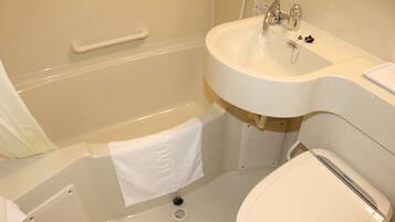 Combined shower/tub, slippers, electronic bidet, towels